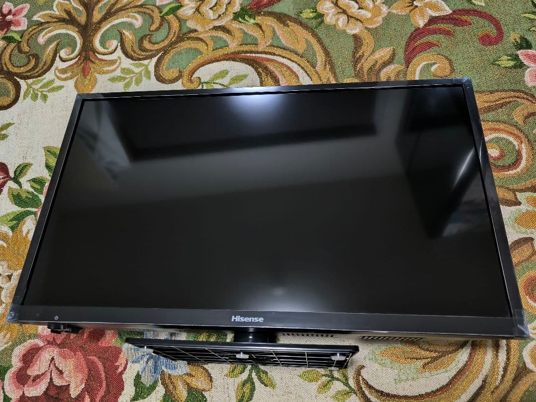 早い者勝ち未使用に近い Hisense 24A50 24型テレビ 保護フィルム付