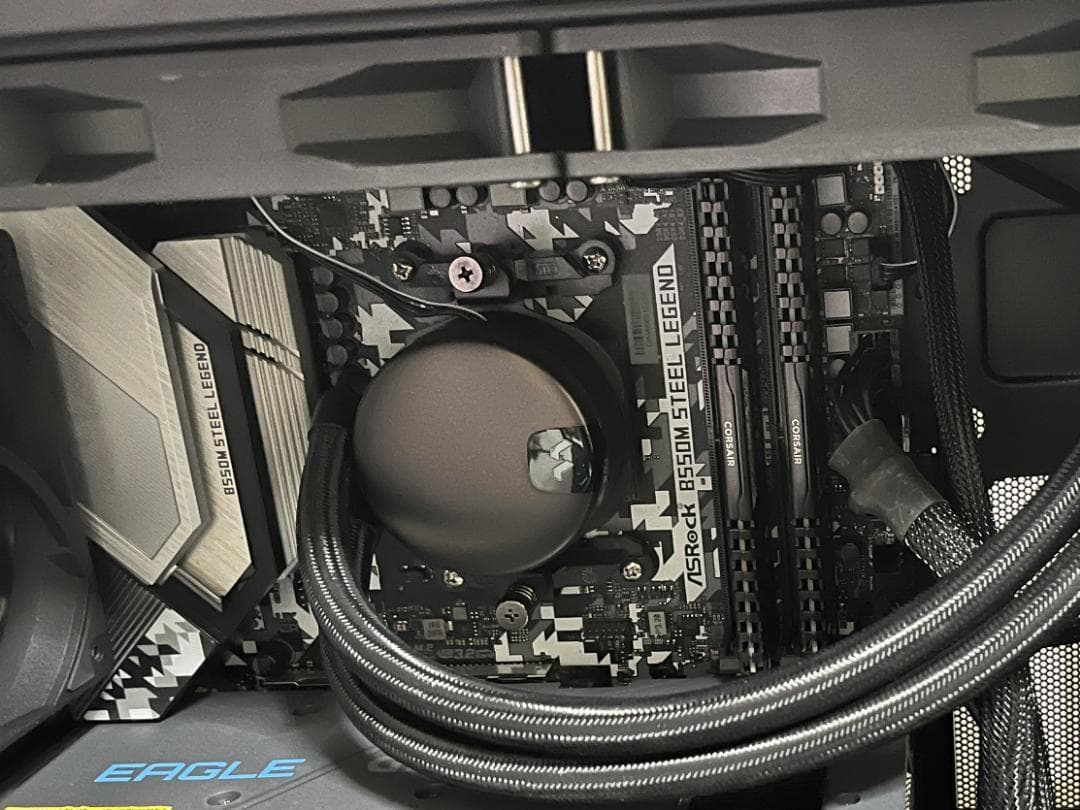 新品未使用 Fractal Design Lumen S24 v2 簡易水冷