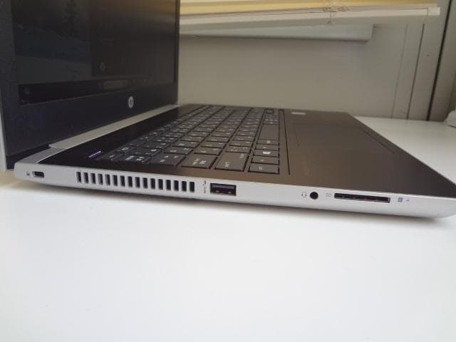HP ProBook 430 G5 i3第7世代 初心者、入門機に