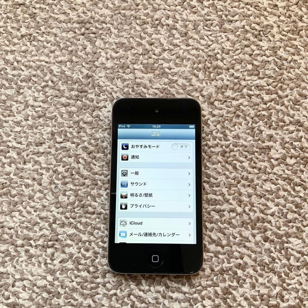 iPod touch 第4世代 64GB Apple アップル アイポッド本体r