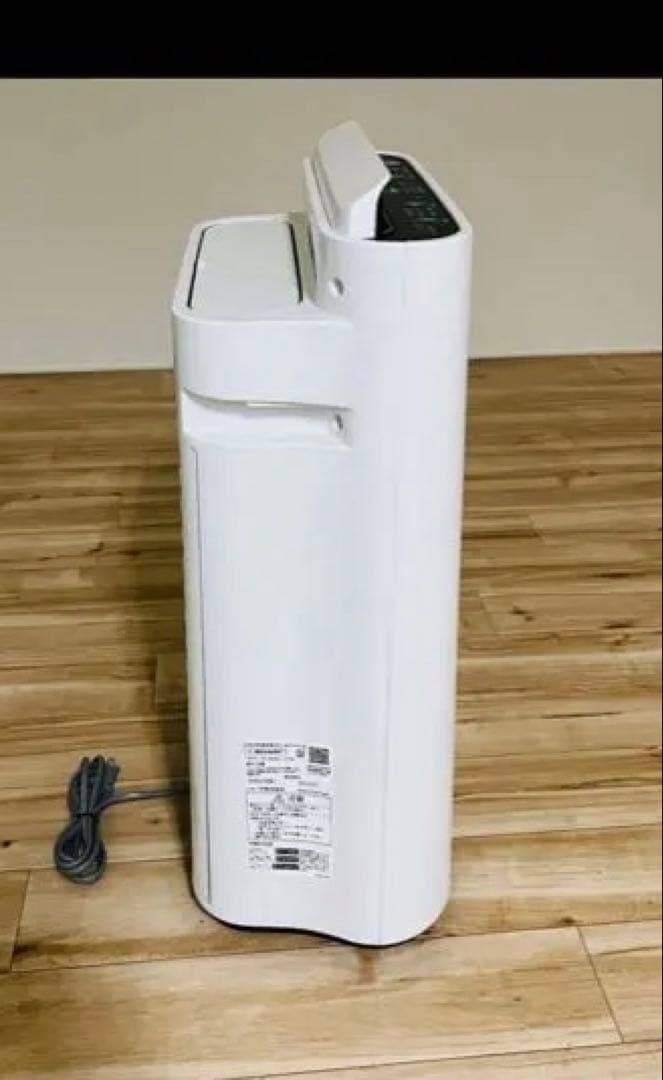 空気清浄機・イオン発生器 SHARP KC-40TH7 2023 + SONY BRAVIA 32W