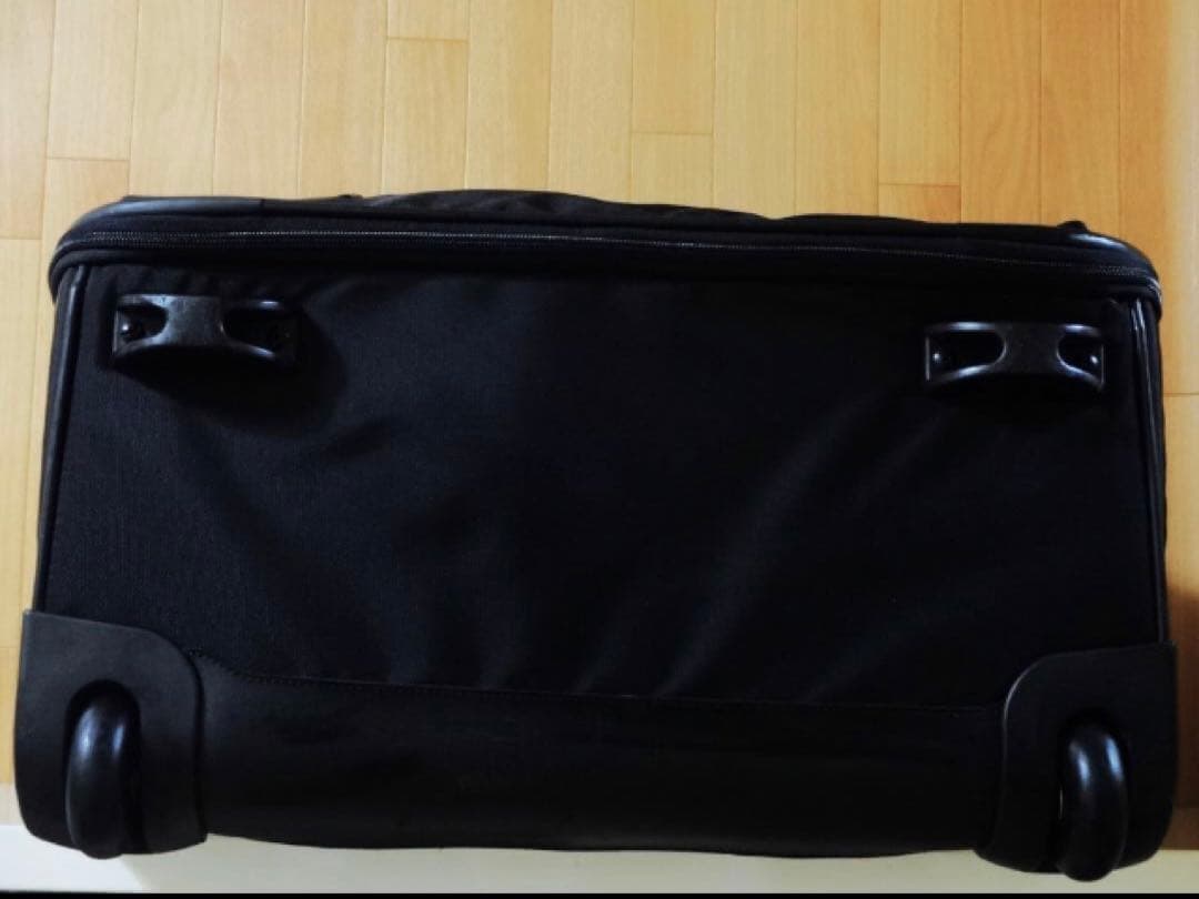 einstein】TUMI 2輪ソフトキャリーバッグ 小袋付き