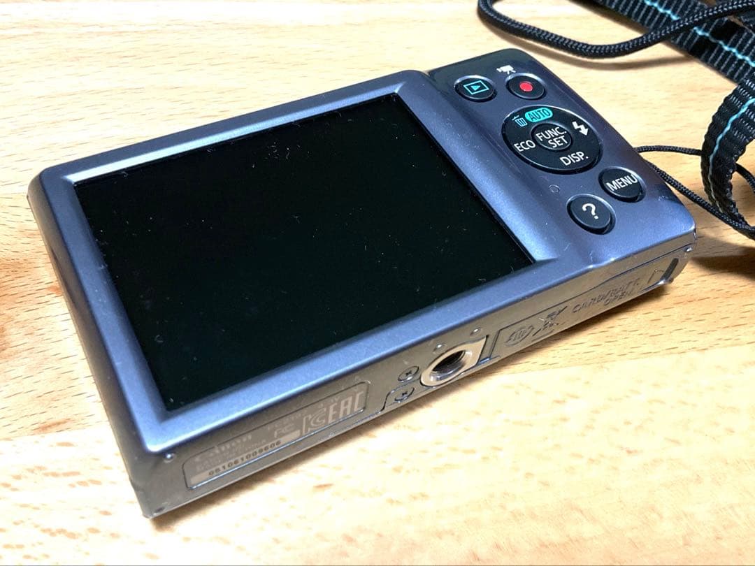 【付属品完備】Canon IXY150 シルバー　デジタルカメラ