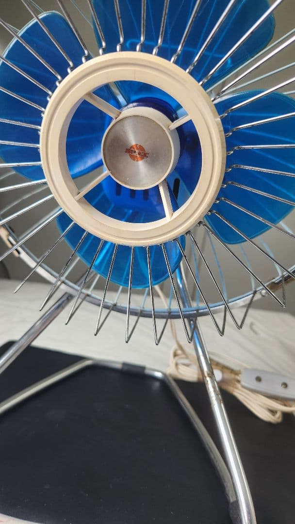 動作品 レトロ 稀少 青い卓上扇風機 3枚羽根