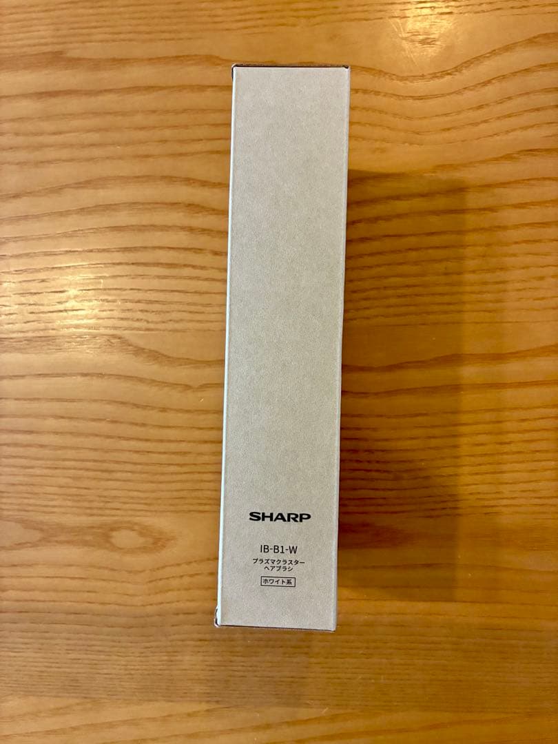 SHARP スカルプブラシ IB-B1-W プラズマクラスター　ヘアブラシ