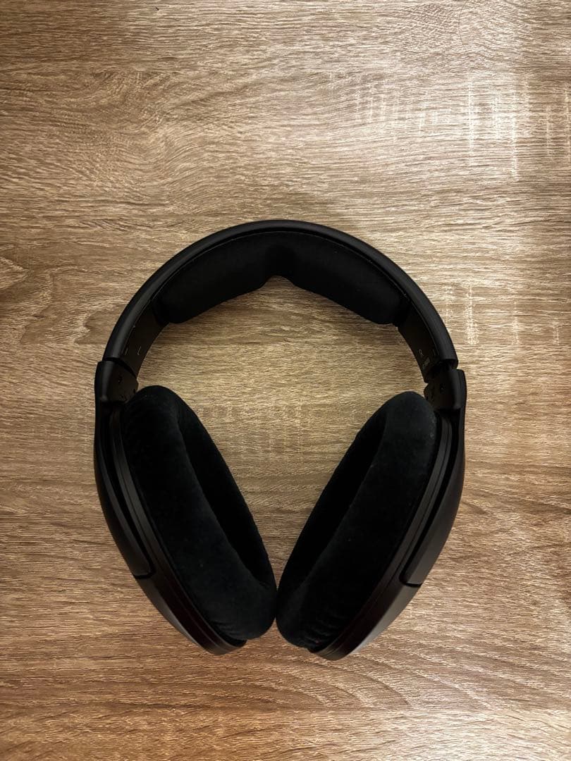 Sennheiser HD 560S ヘッドフォン