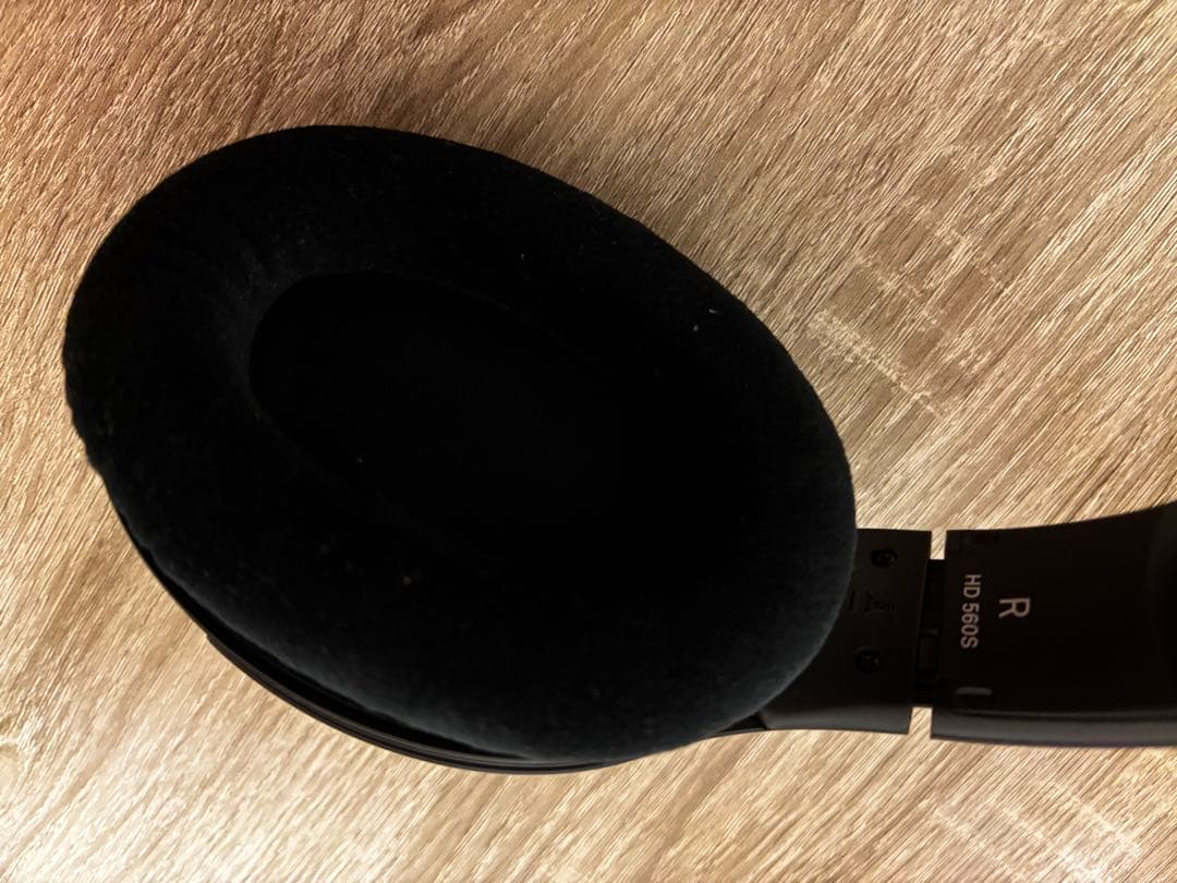 Sennheiser HD 560S ヘッドフォン