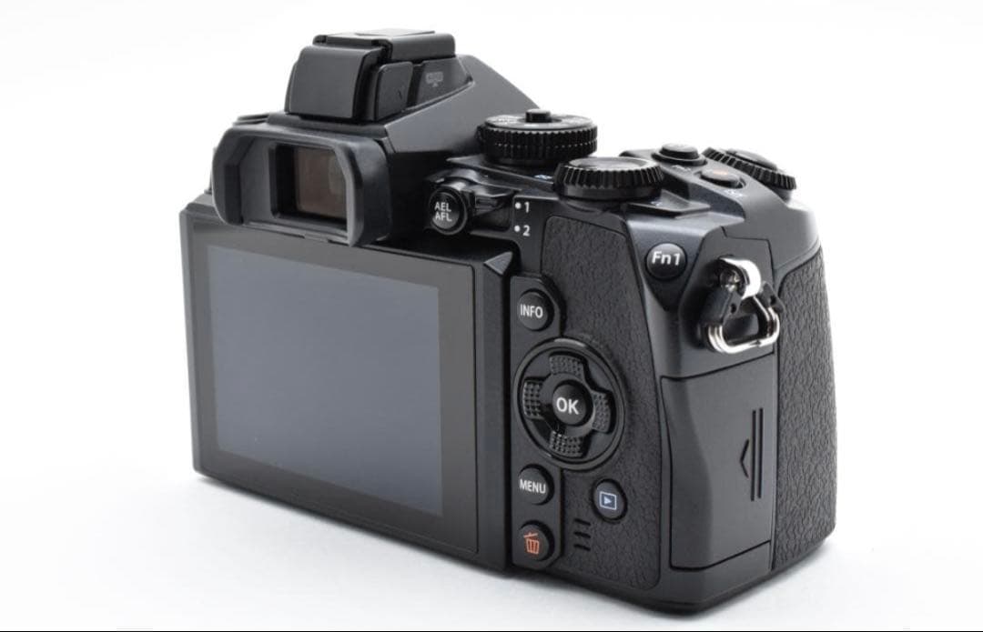OLYMPUS OM-D E-M1 ボディ ブラック