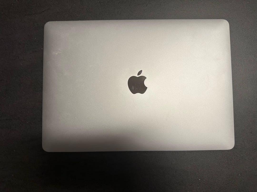 美品M1チップ Macbook Air 2020 メモリ8gb SSD512gb