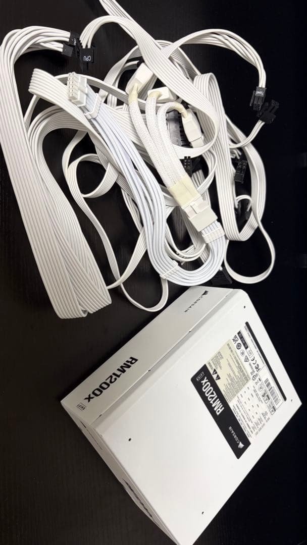 CORSAIR RM1200x ホワイト 1200W　ATX 電源ユニット