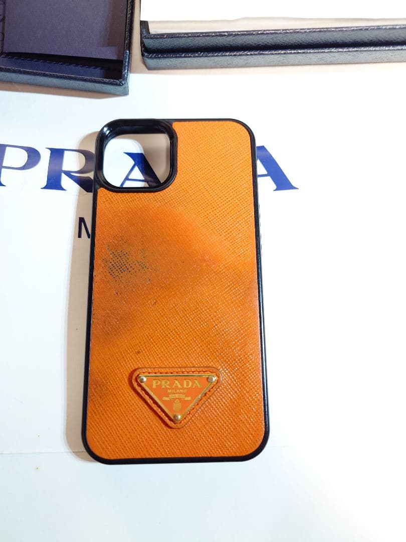 正規品！プラダ iPhone 14ケース ブラック サフィアーノ 2個セット