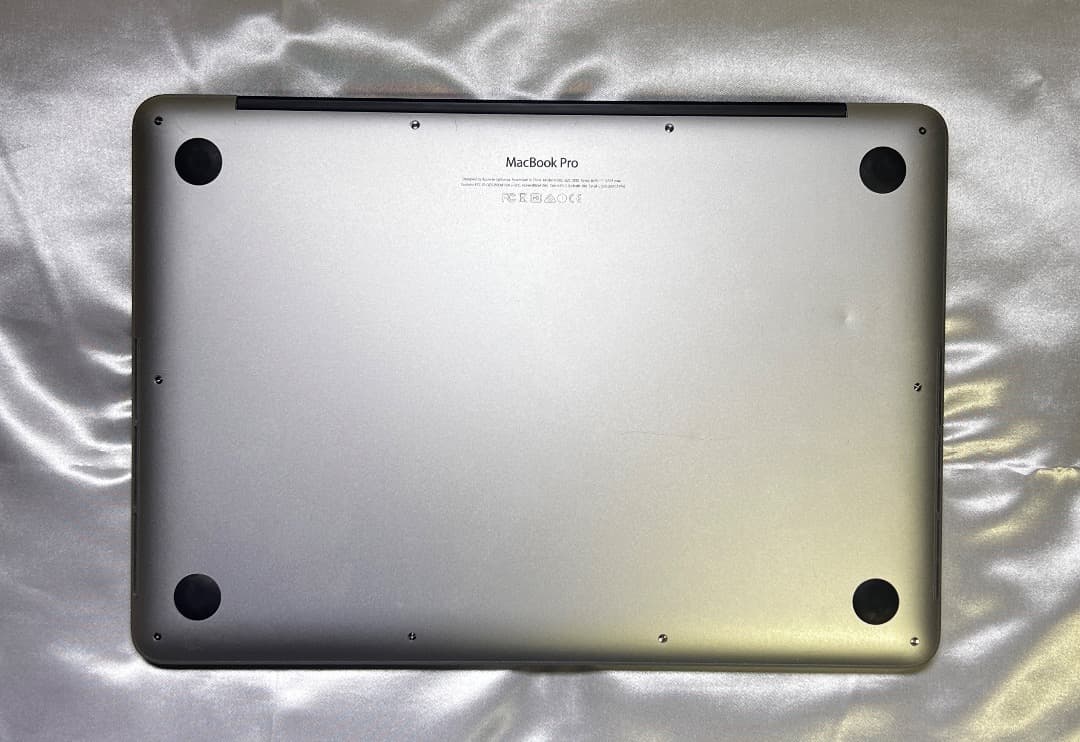 SSD512GB MacBook Pro（3.1GHz i7/メモリ16GB