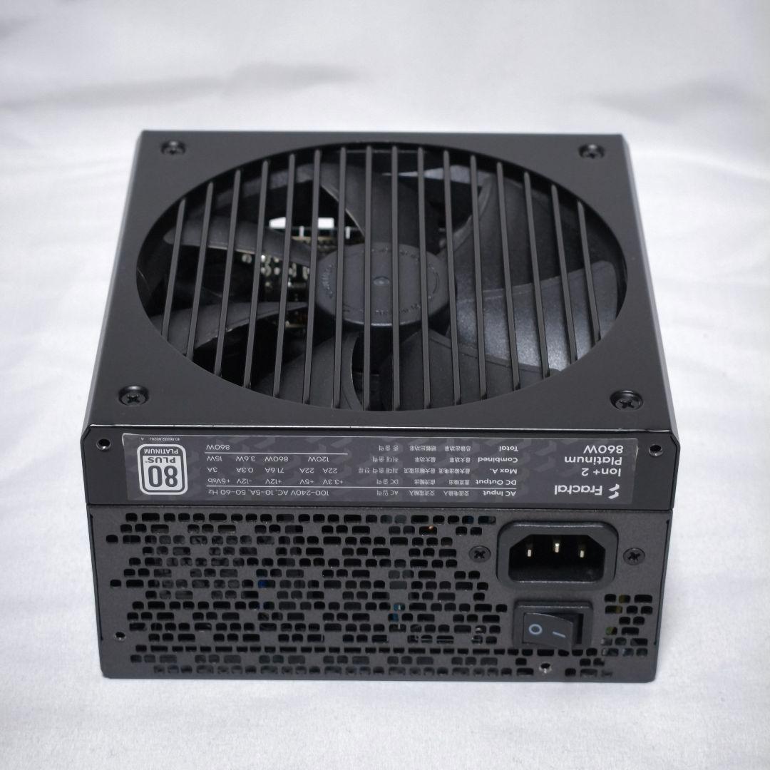 Fractal Ion+ 2 Platinum 860W 電源ユニット