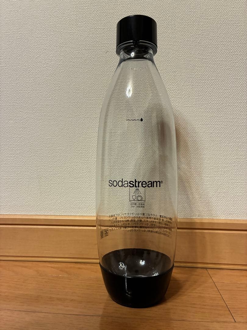 SodaStream Terra ブラック ソーダメーカー