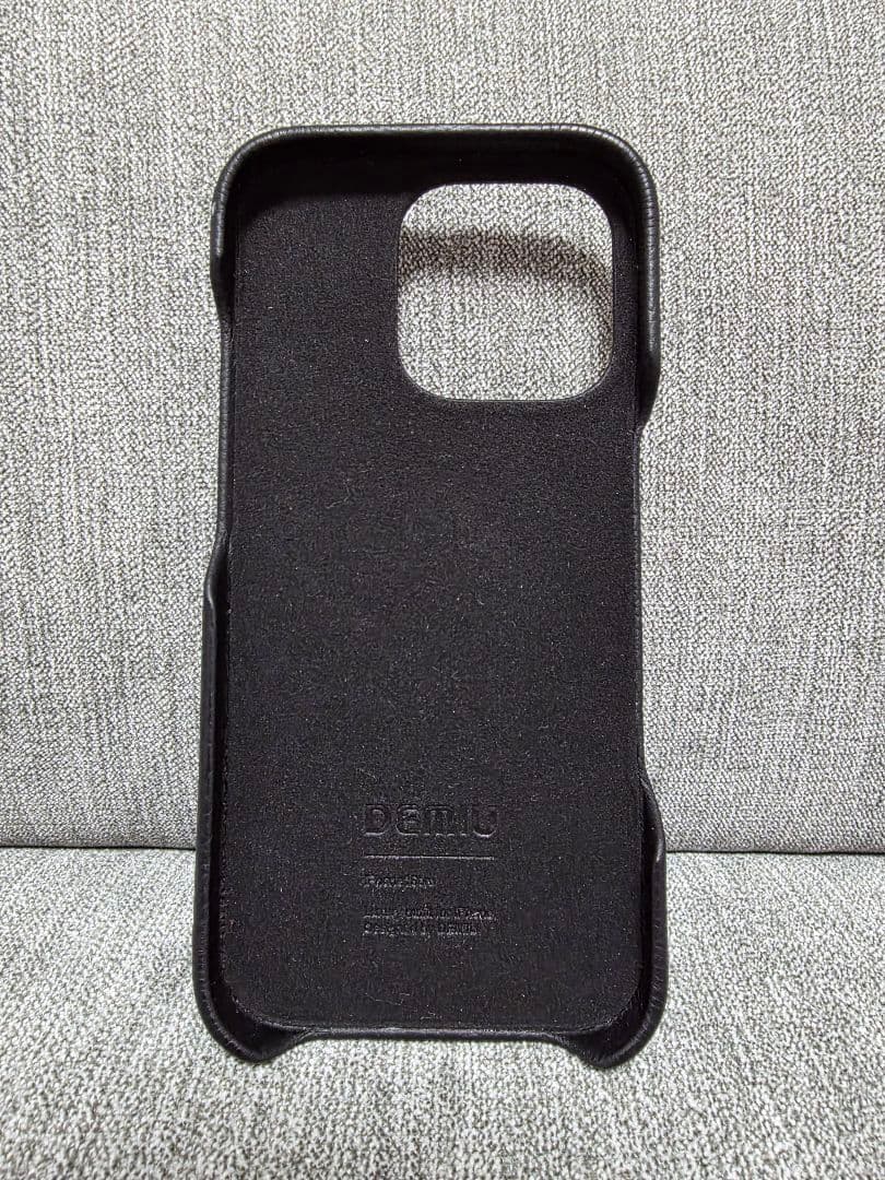 DEMIU BALLON スマホケース iPhone16Pro対応 ブラック