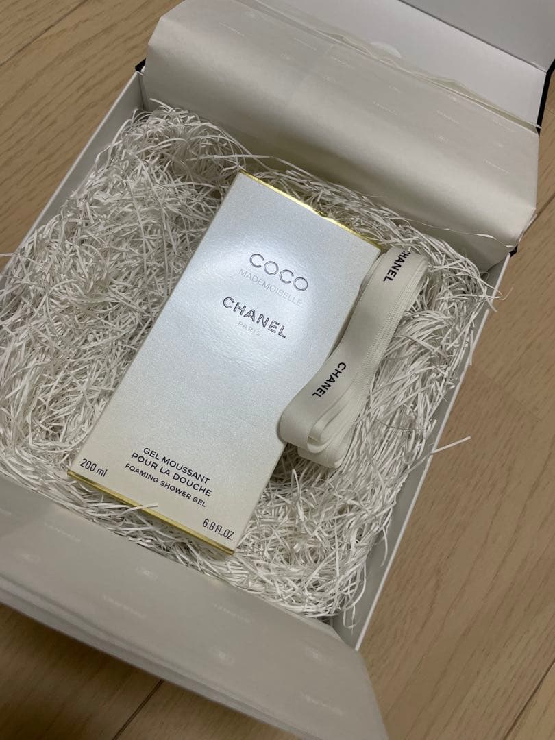 新品未使用品CHANEL Coco Mademoiselleシャワージェル