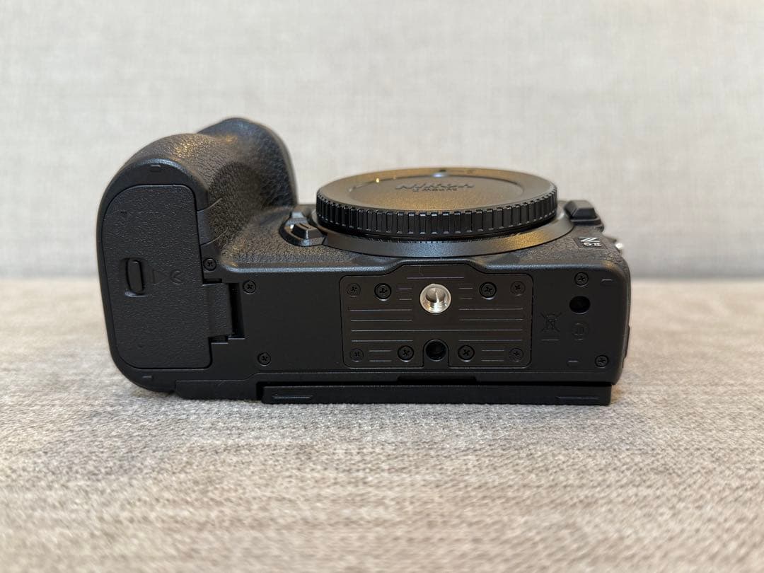 【シャッター回数1115回／状態良好】Nikon Z 6II ボディー