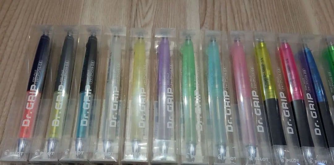 Dr.GRIP30カラー限定シャープペンシル 27本セットフルセットではないです