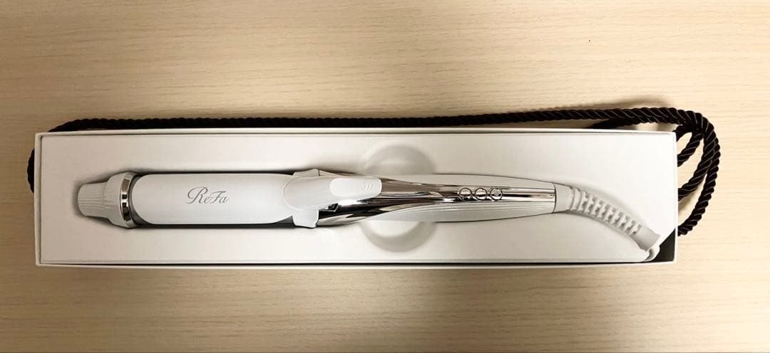 リファ　カールアイロンプロ　ホワイト　32mm ギャランティーカード付属