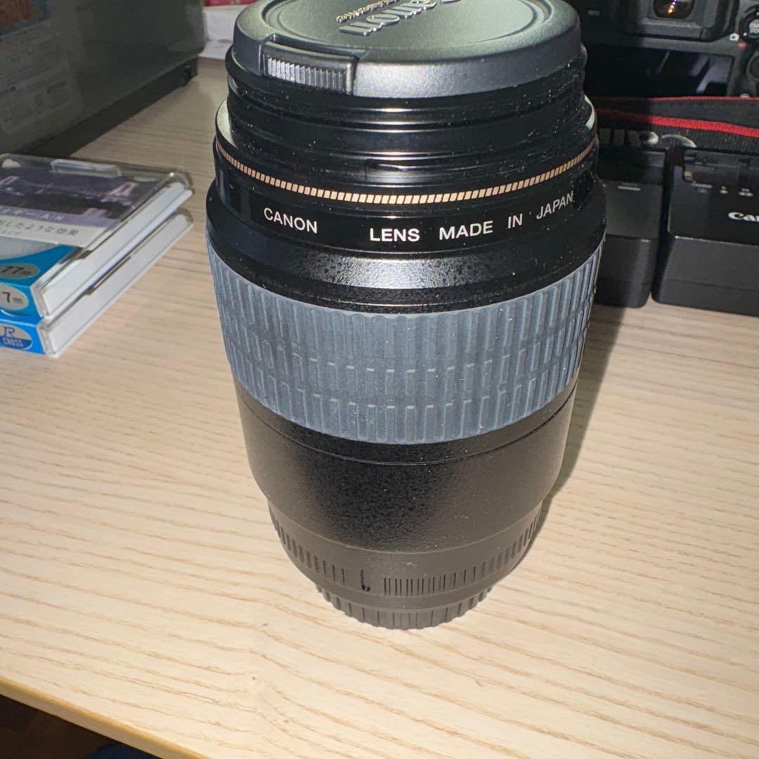 Canon EF 100mm f/2.8L マクロレンズ