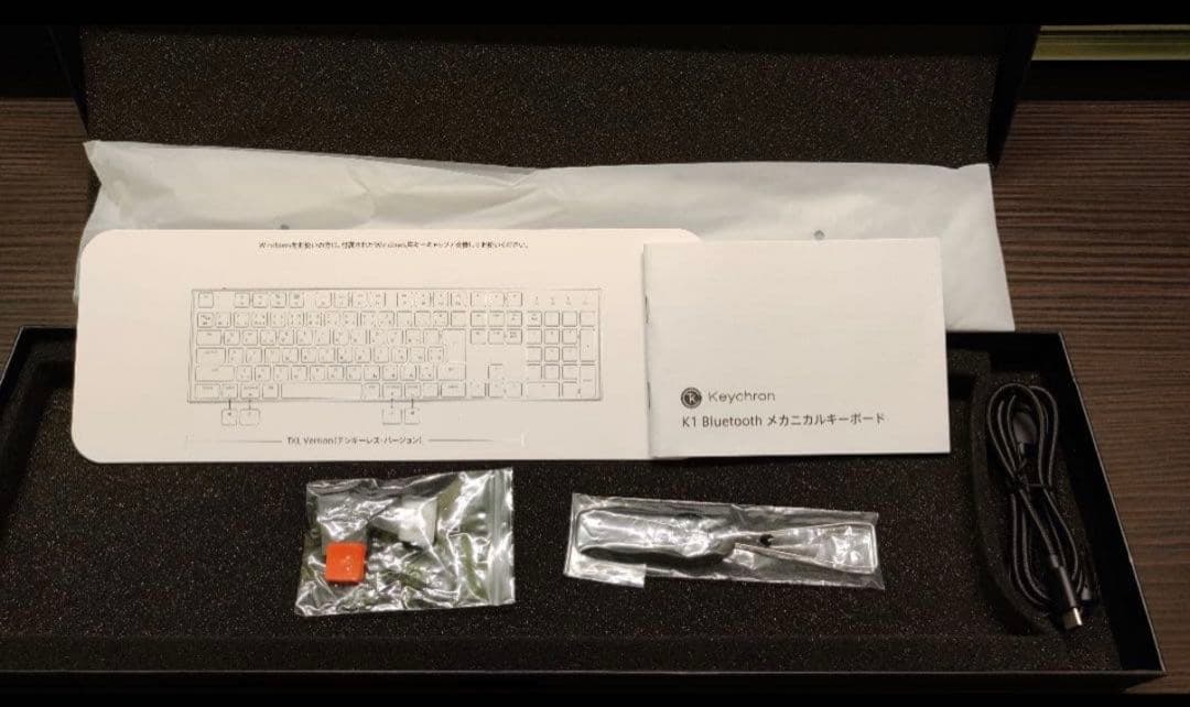 Keychron K1 ワイヤレス メカニカルキーボード 赤軸　JIS配列