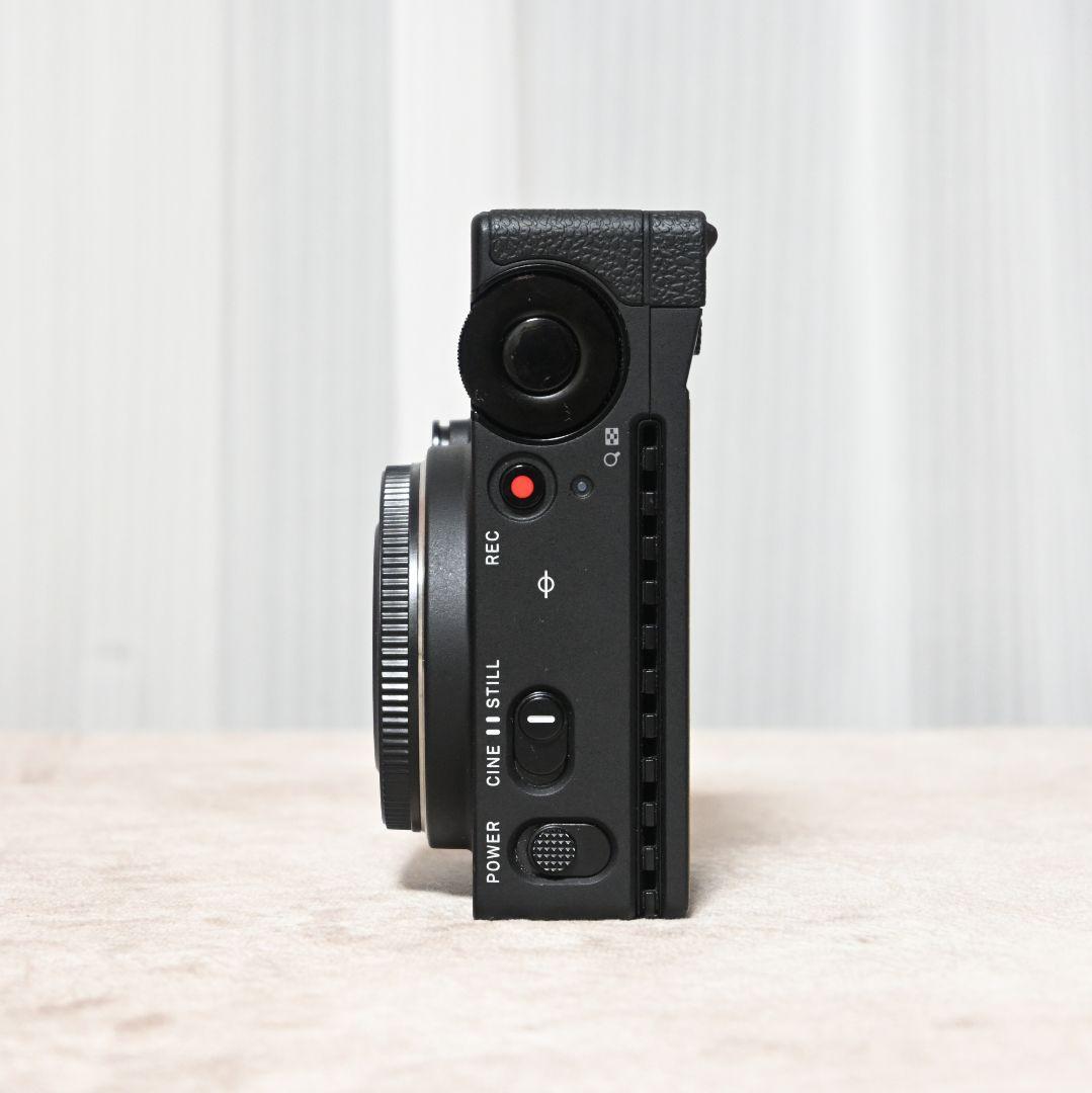 SIGMA fpL EVFキット+TTartisan 40mm F2(おまけ多数