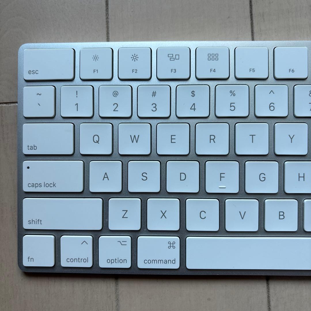 Apple Magic Keyboard US配列 ホワイト Lightning