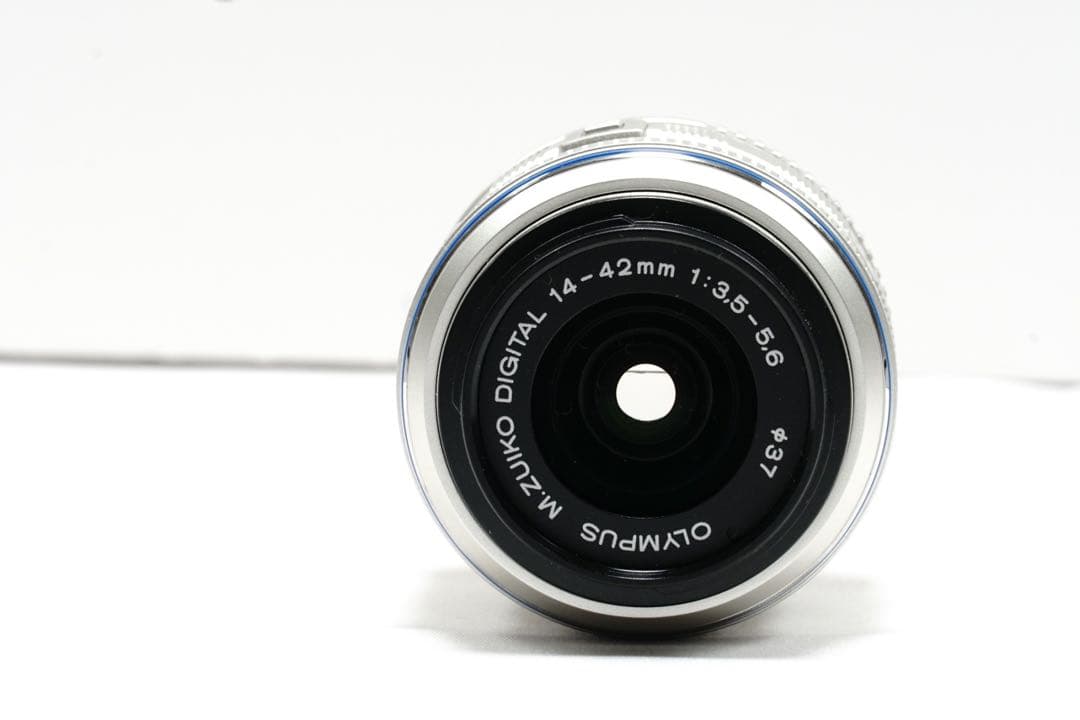 新品級✨ オリンパス OLYMPUS PL1s ミラーレスカメラ スマホ転送