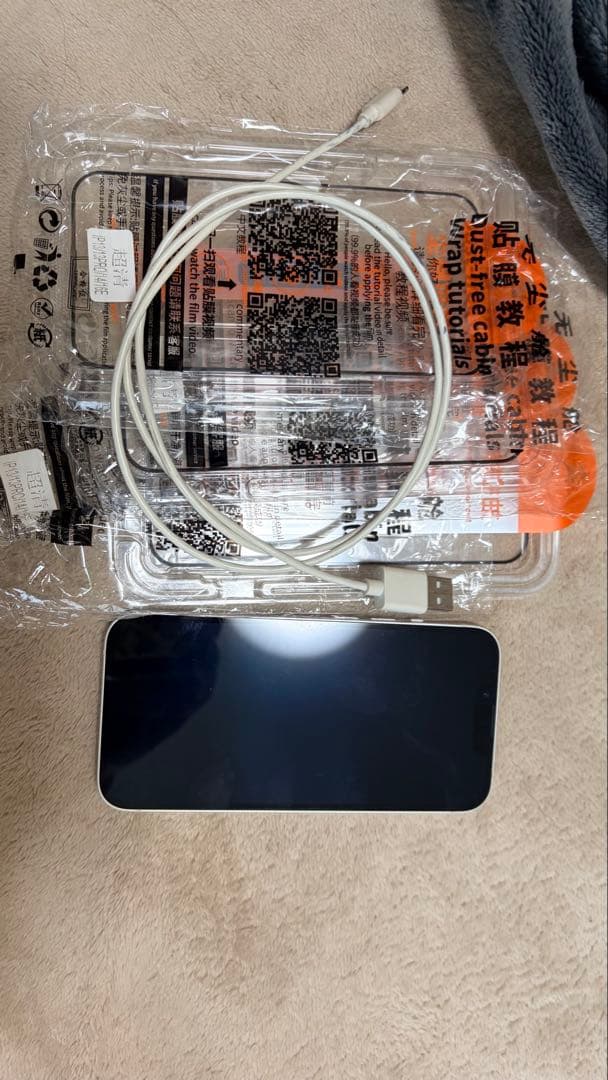スマートフォン本体 iphone13 256g white