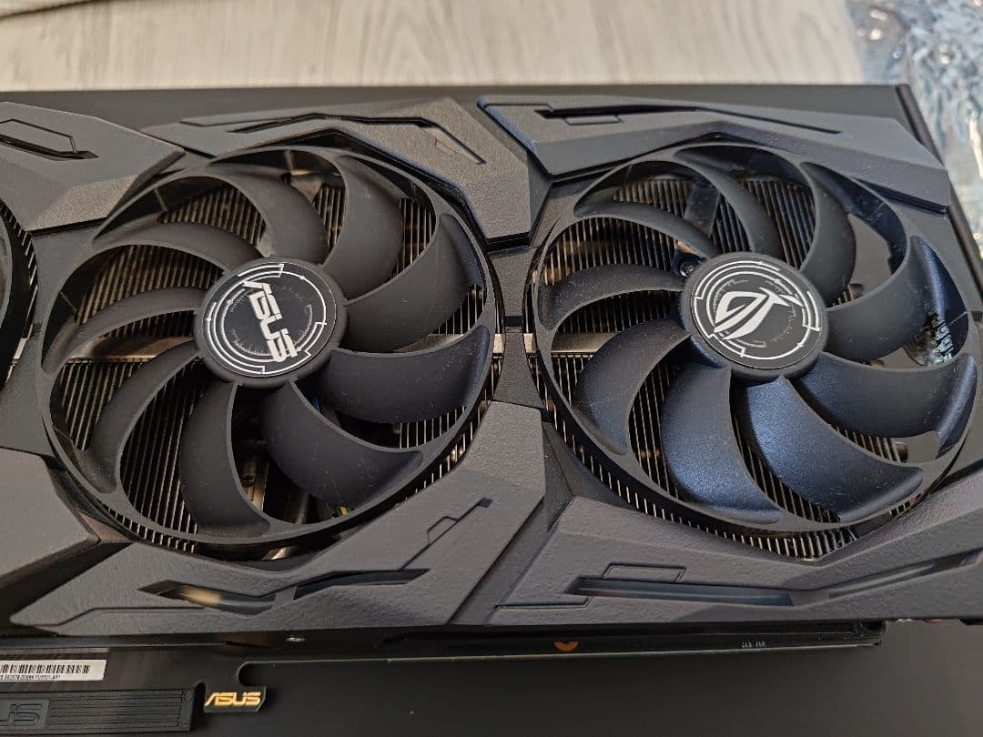 グラフィックボード・グラボ・ビデオカード ASUS ROG STRIX GeForce RTX 2070 SUPER
