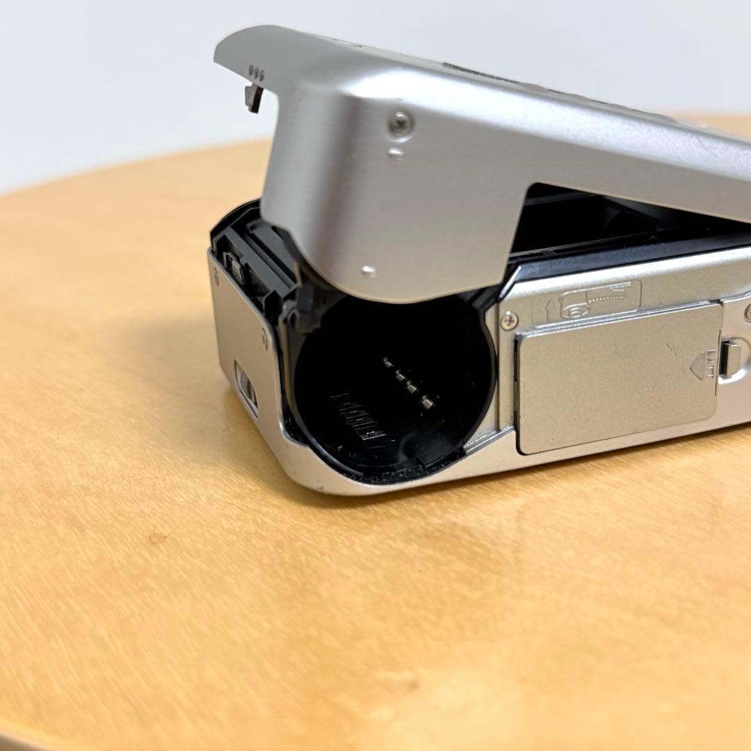 FUJIFILM 富士フィルム TIARA II コンパクトフィルムカメラ