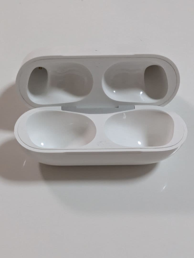 AirPods Pro 2　MagSafe充電ケース（USB-C）