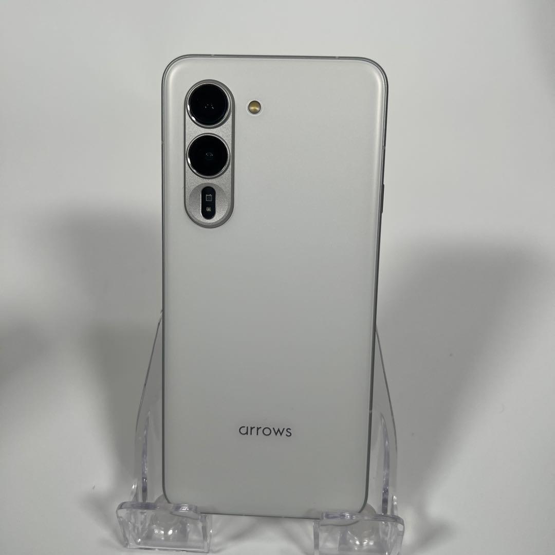 未使用級✨　arrows Alpha M8 ホワイト　SIMフリー