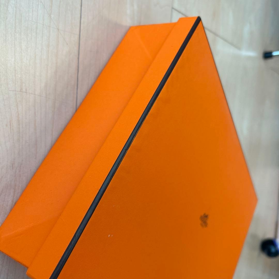 HERMES ベージュタオルと石鹸のギフトセット