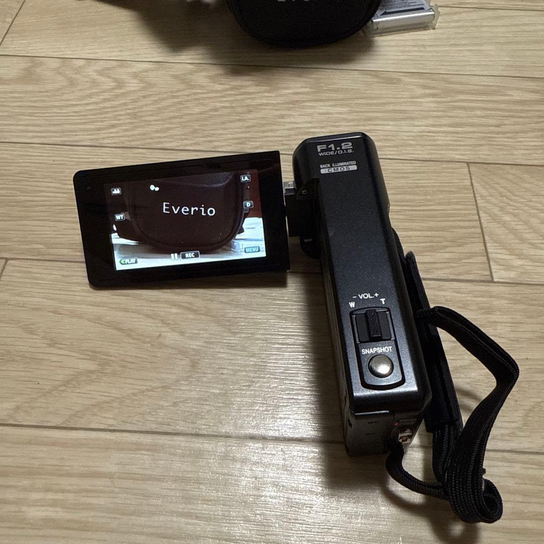 動作確認済み　ビデオカメラ JVC GZ-V590-B