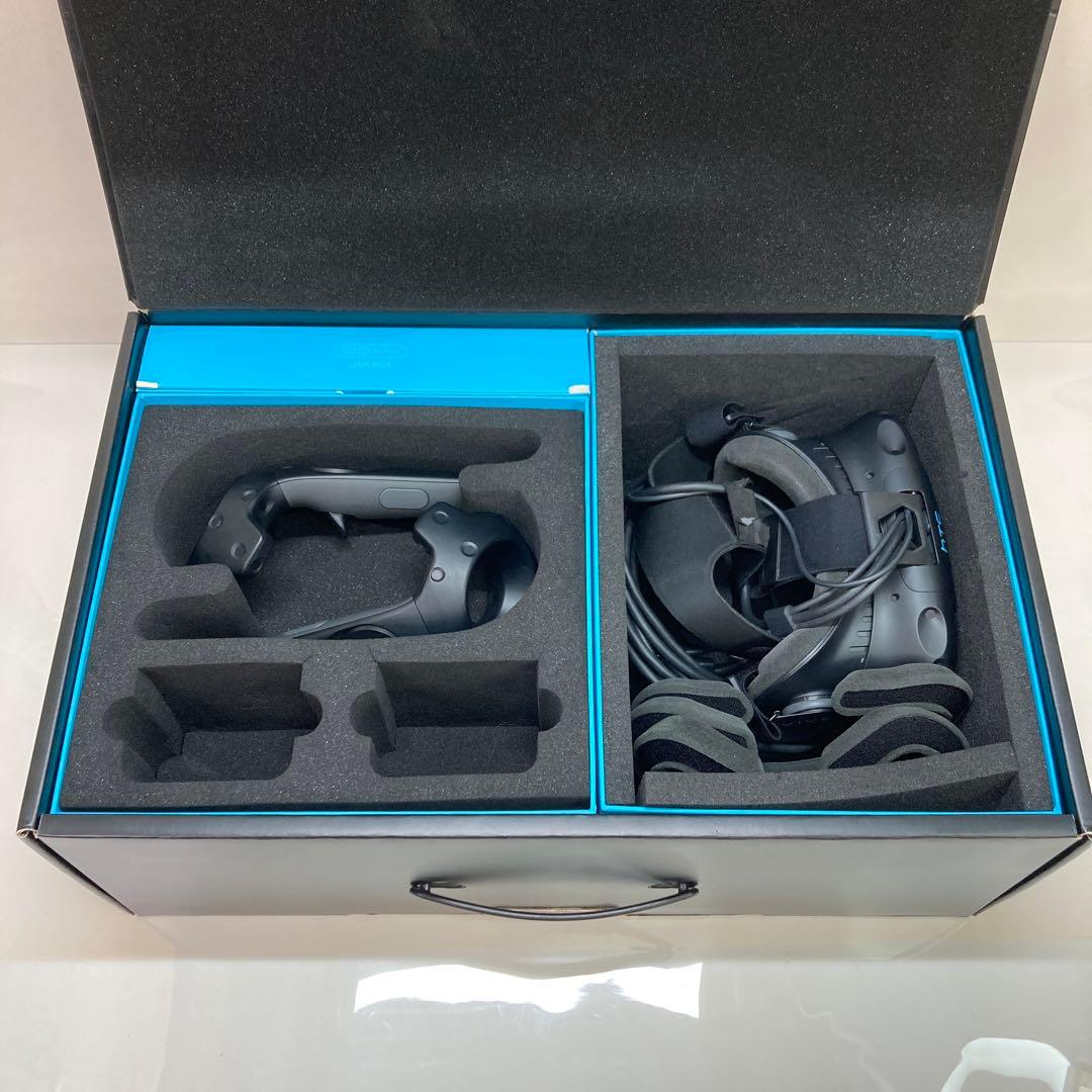 HTC vive VRヘッドセット