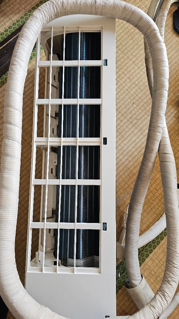 TOSHIBA RAS-F221M エアコン本体