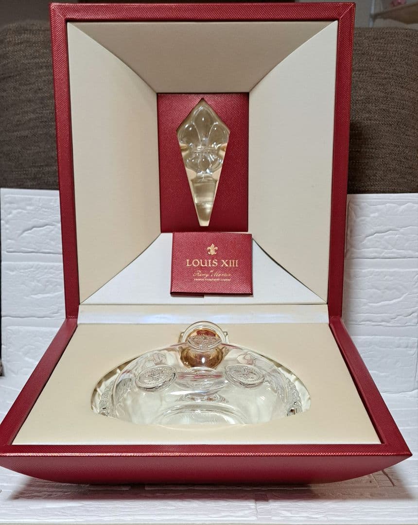 レミーマルタン LOUIS XIII ブランデーボックス　空瓶付き