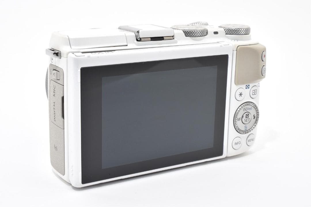 【美品】キヤノン Canon EOS M3 レンズキット★WIFi搭載★