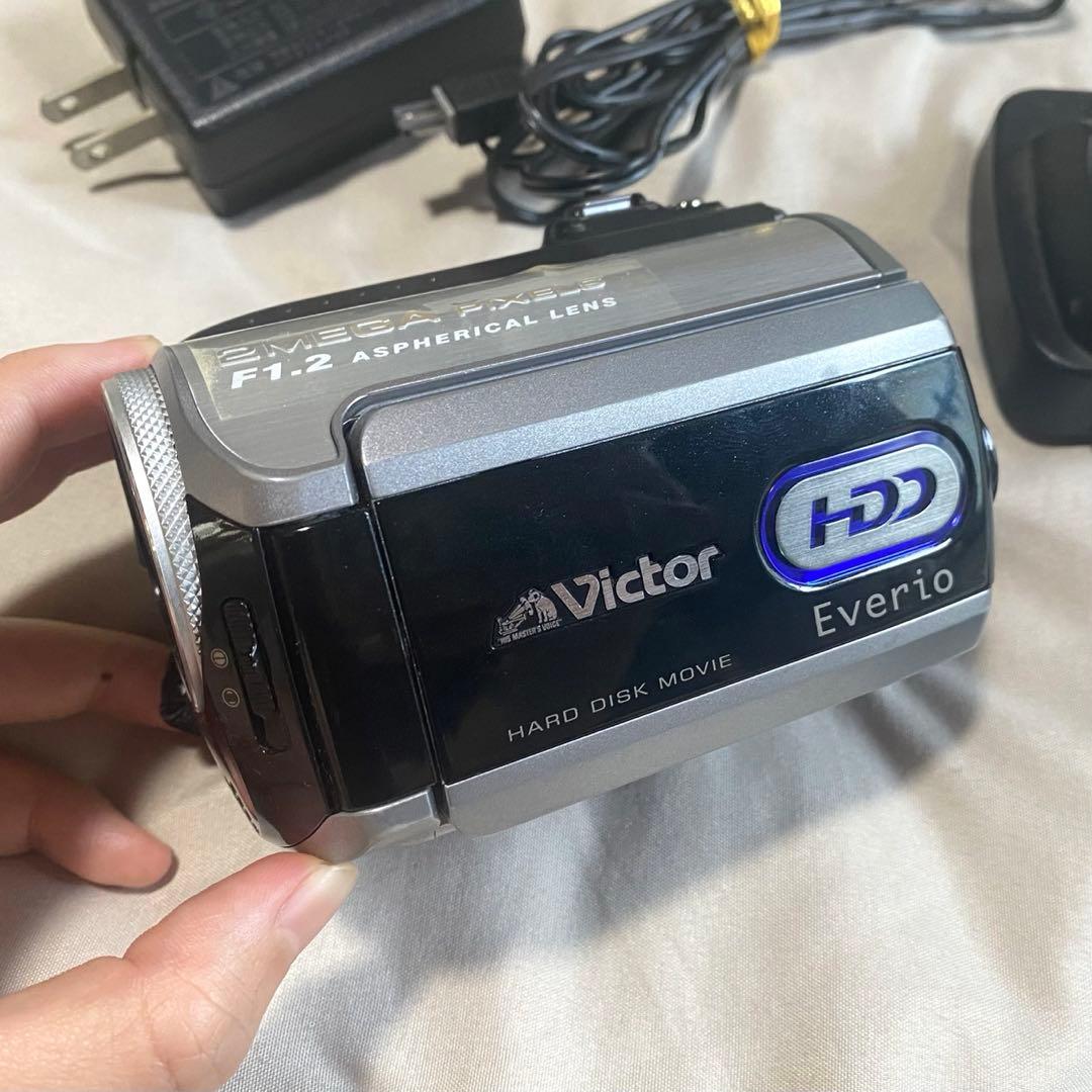 JVC ビクター ビデオカメラ Everio GZ-MG275 シルバー
