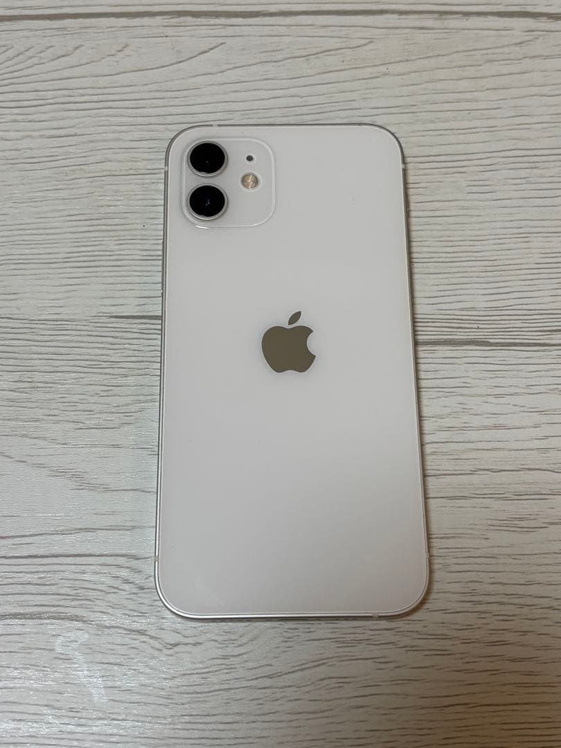 【Apple iPhone 12 】ホワイト128GB 本体