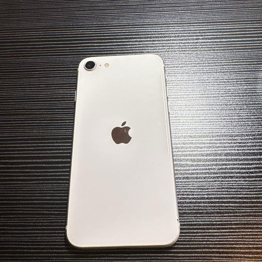 iPhone SE 第2世代　64GB ホワイト