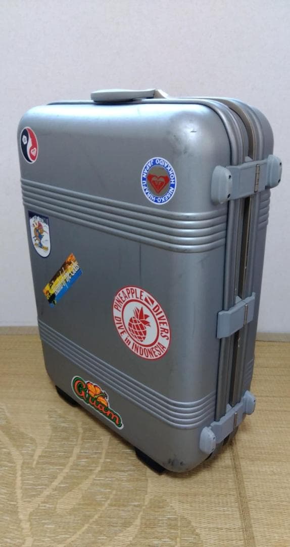 Samsonite（サムソナイト）　大型スーツケース　約75×55×25