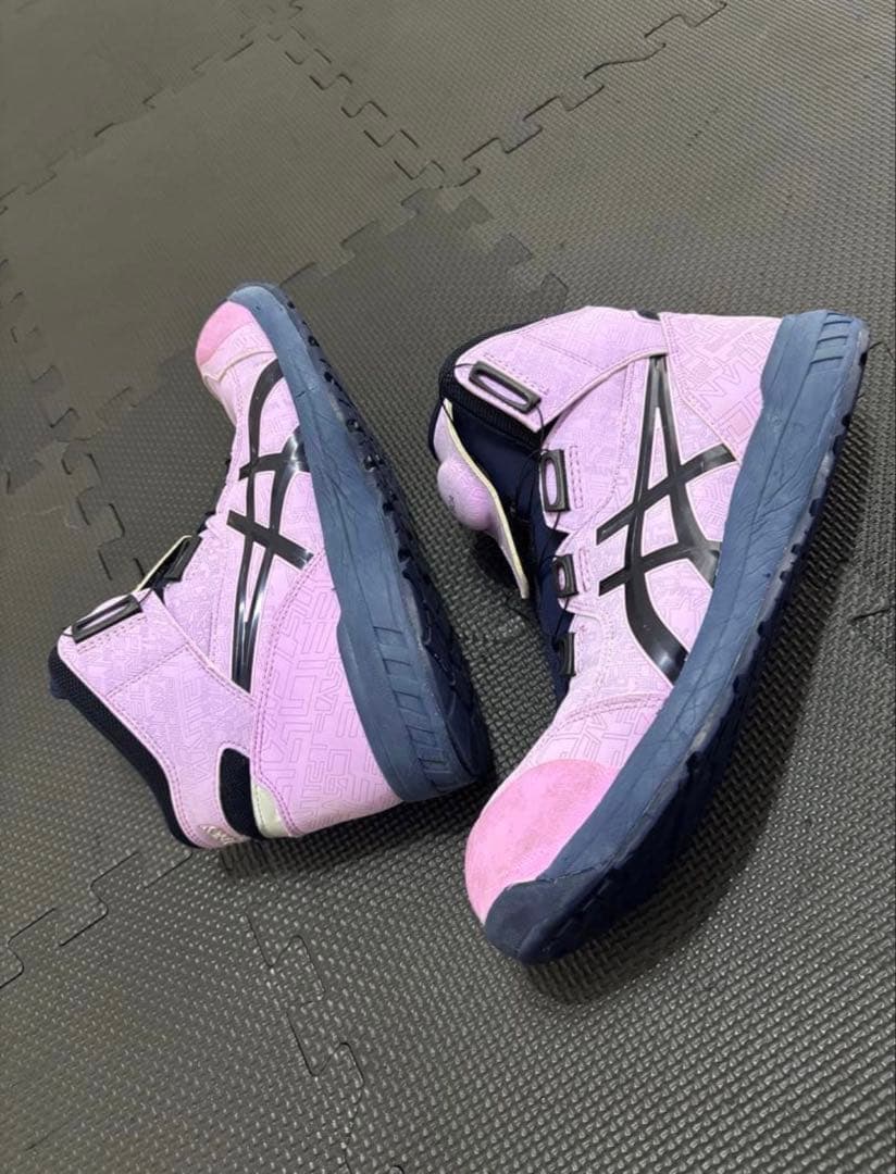 ASICS ハイカット安全靴 ピンク/ネイビー