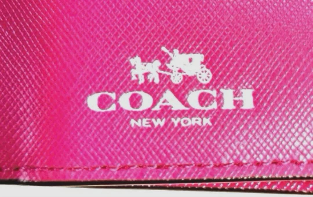 パスポートケース【COACH】
