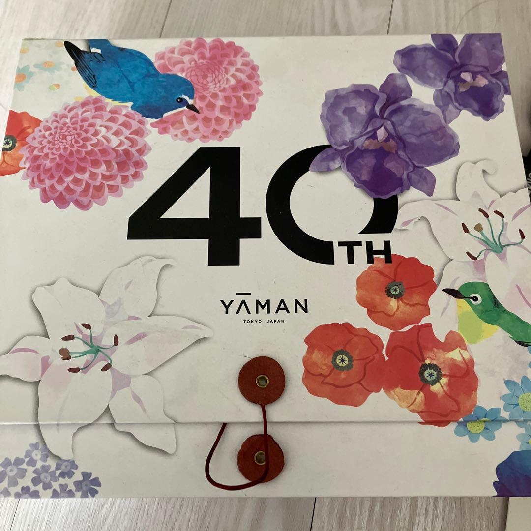 YAMAN メディラフト40TH 美顔器 ブラック 充電器付き