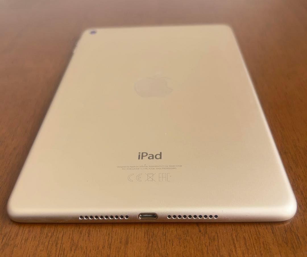 Apple ipad mini4　ゴールド　16GB　WI-FI