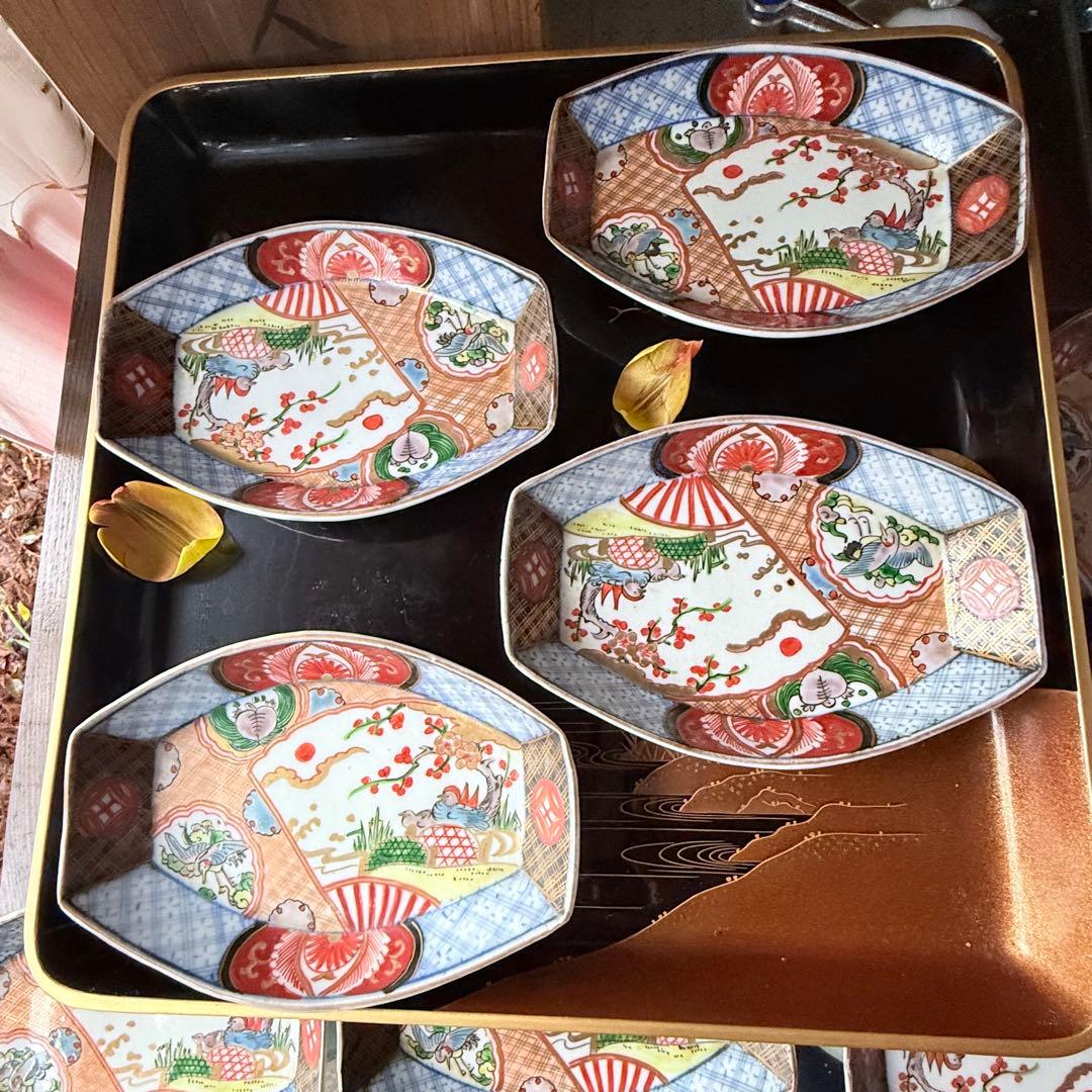 2236様感謝‼️最上手伊万里　梅おしどり&鶴亀切支丹皿　富貴繁栄の舟形刺身皿5客