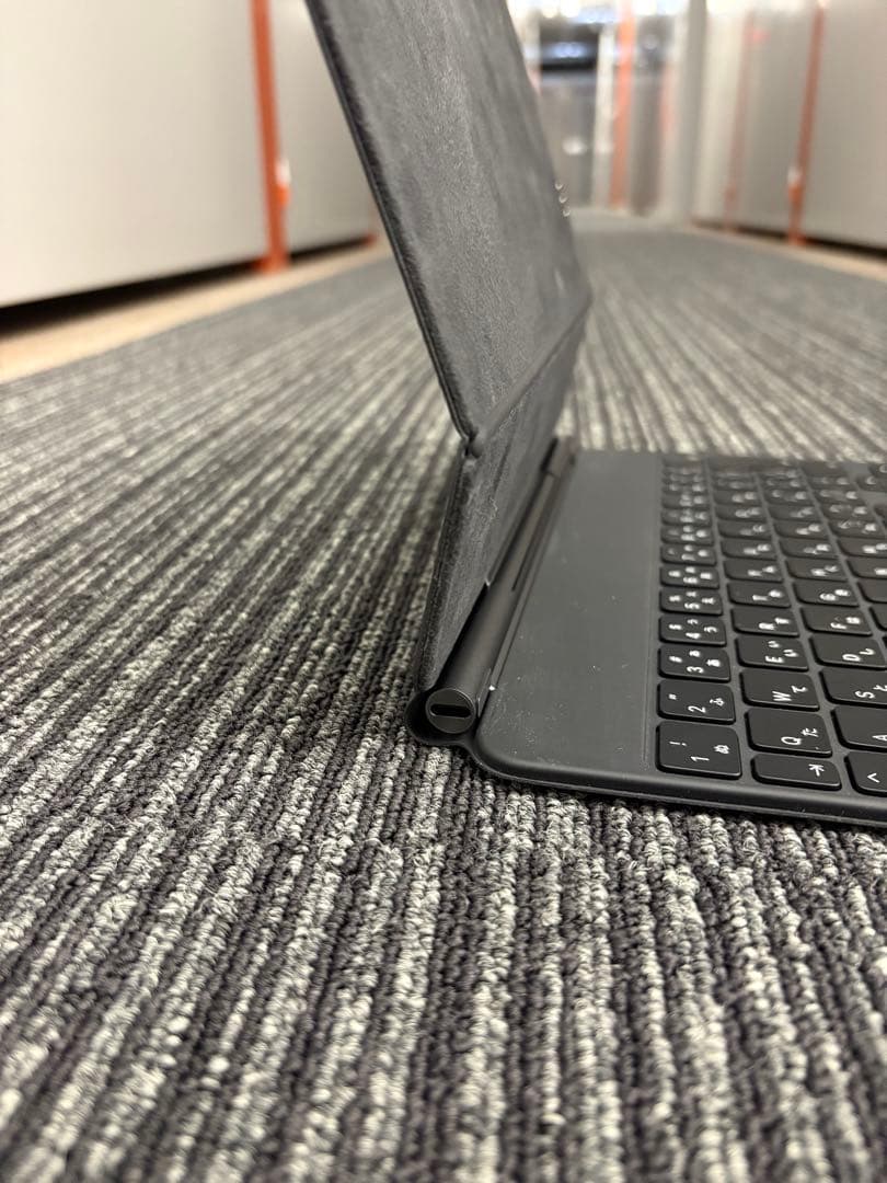 【極美品】Apple アップル Magic Keyboard MXQT2J/A