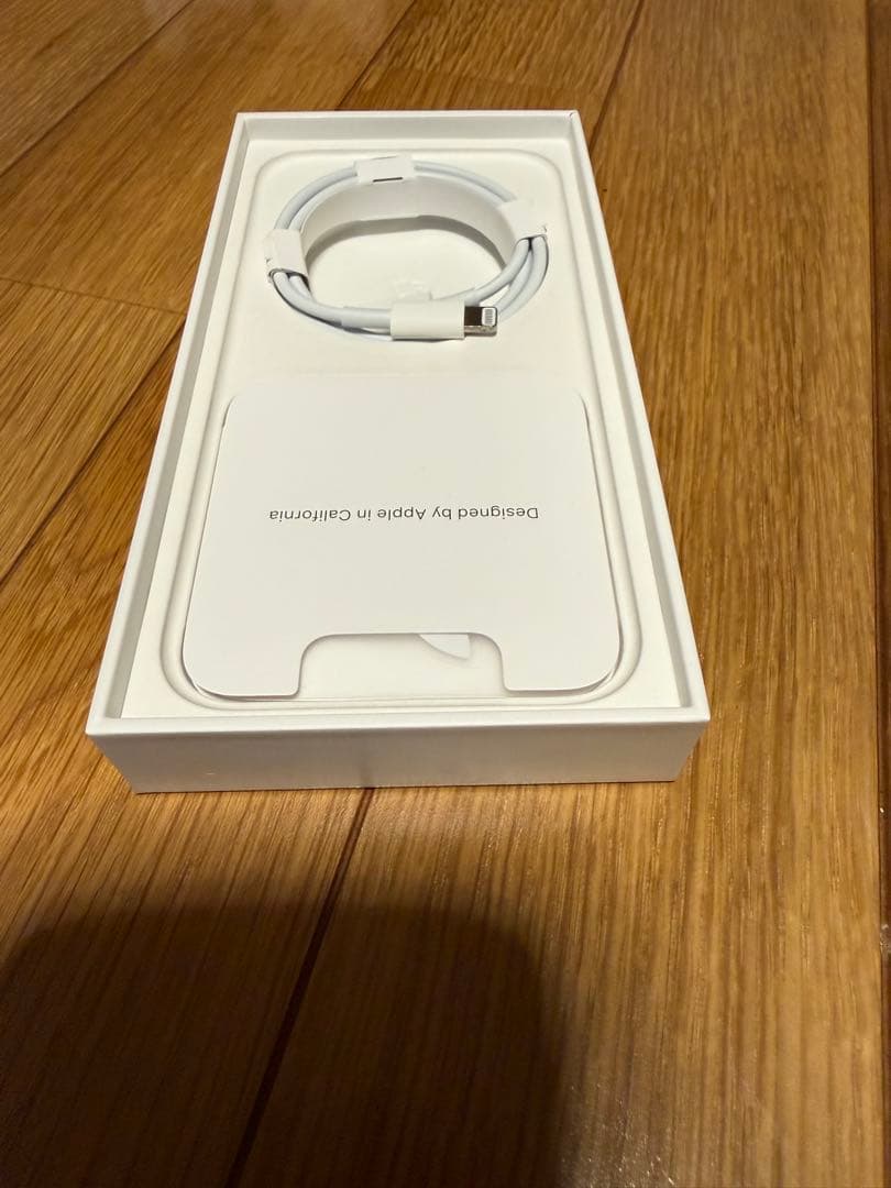 iPhone 12 128GB ブラック SIMフリー バッテリー84%